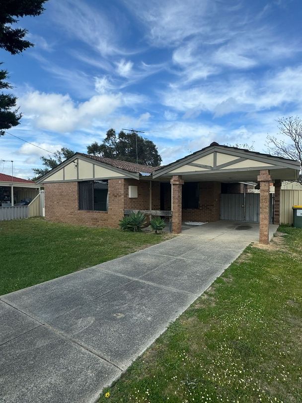 3 bedrooms House in 8 Warbrook Place COODANUP WA, 6210