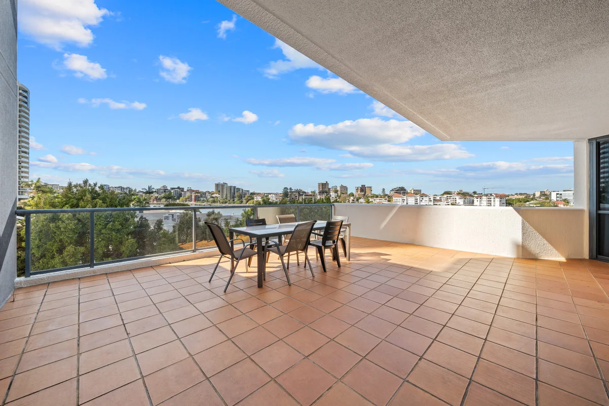 202/44 Ferry Street, Kangaroo Point QLD 4169