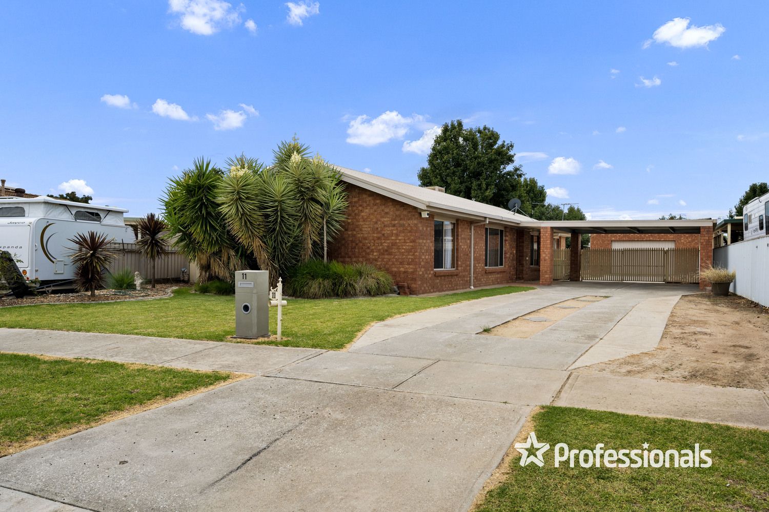 11 Edinburgh Circuit, Wodonga VIC 3690, Image 0