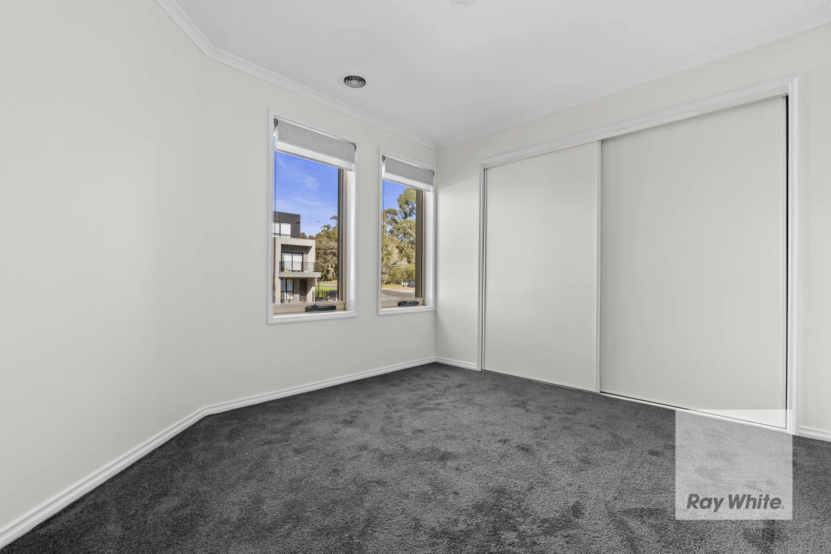 Additional image 10 of 3/215 Betula Avenue, Mill Park VIC 3082