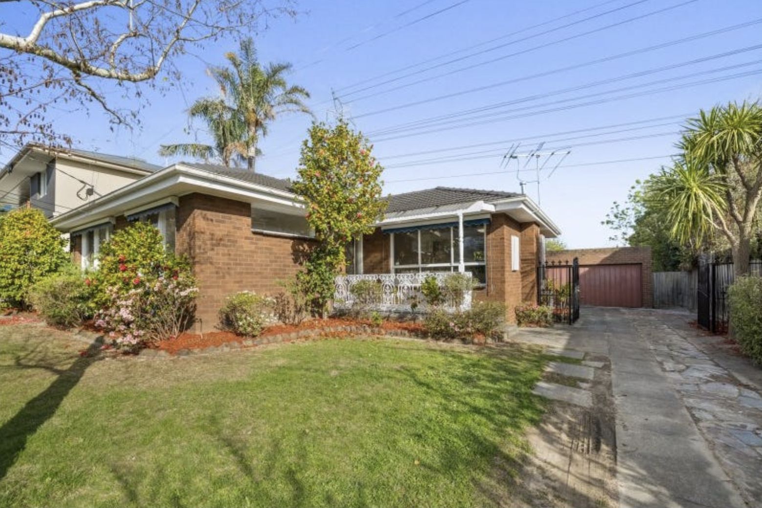 10 Cappella Court, Glen Waverley VIC 3150 House For Rent 550 Domain