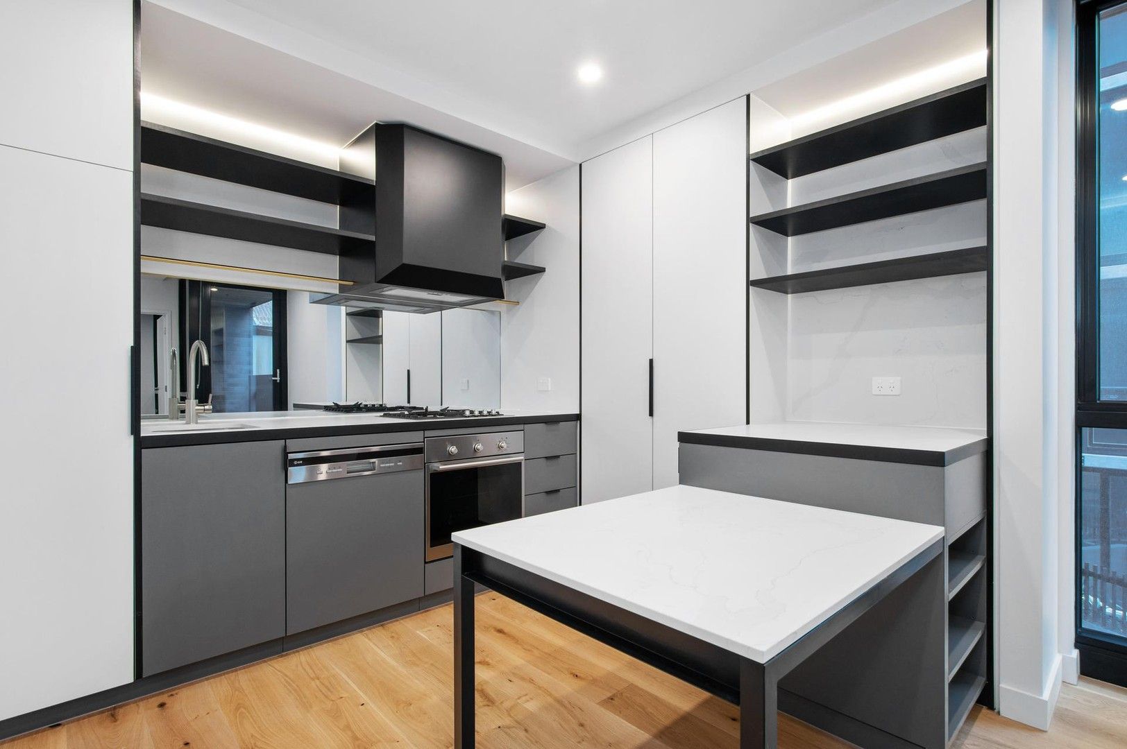 1 bedrooms Apartment / Unit / Flat in 104/250 Gore street FITZROY VIC, 3065