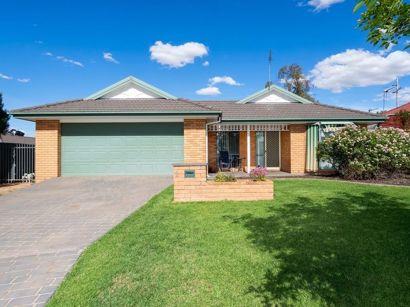 2 Boree Avenue, Forest Hill NSW 2651, Image 0