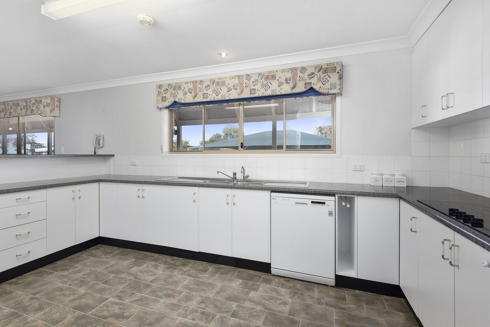 472 Wyreema-Athol Road, Umbiram QLD 4352, Image 1