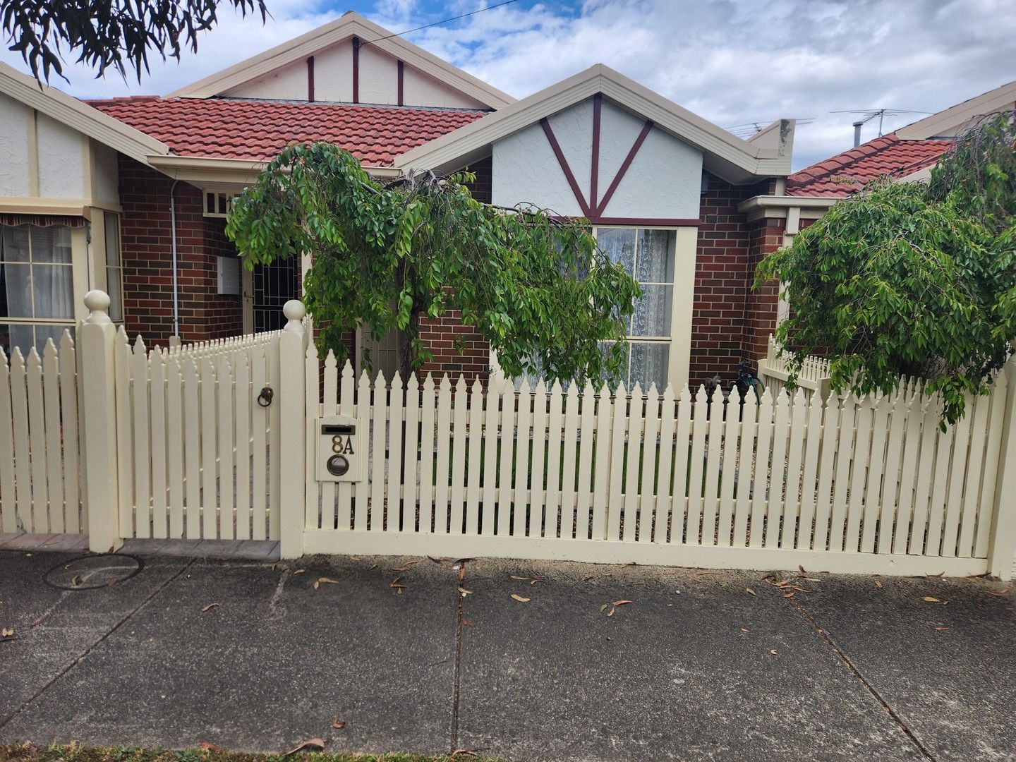3 bedrooms Villa in 8A Olive Street RESERVOIR VIC, 3073