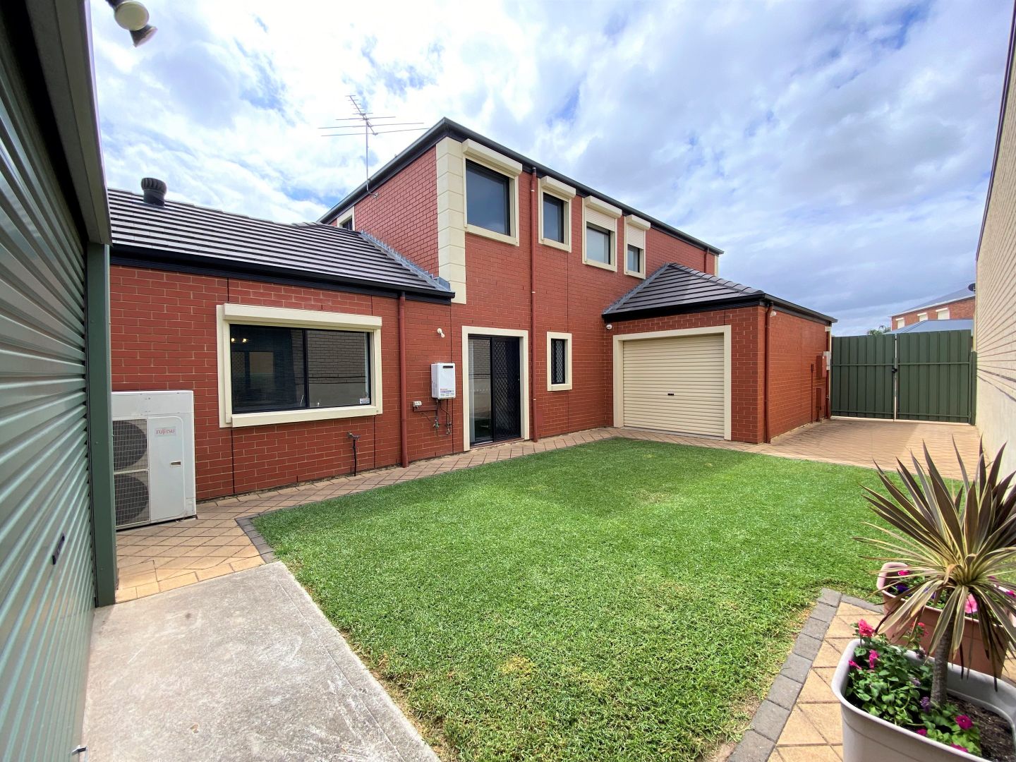 8 Sandstone Avenue, Walkley Heights SA 5098, Image 2