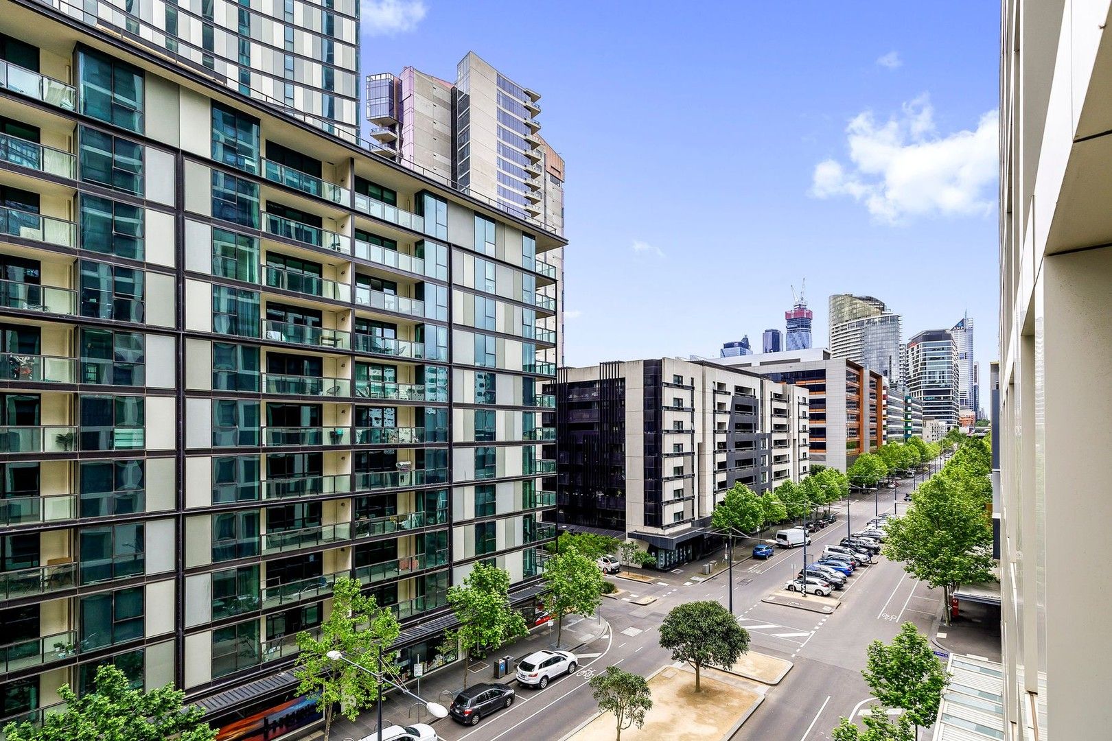 1 bedrooms Apartment / Unit / Flat in 402E/888 Collins Street DOCKLANDS VIC, 3008