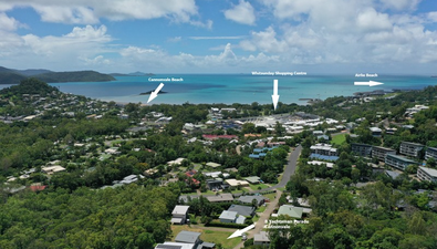 Picture of 8 Yachtsman Parade, CANNONVALE QLD 4802
