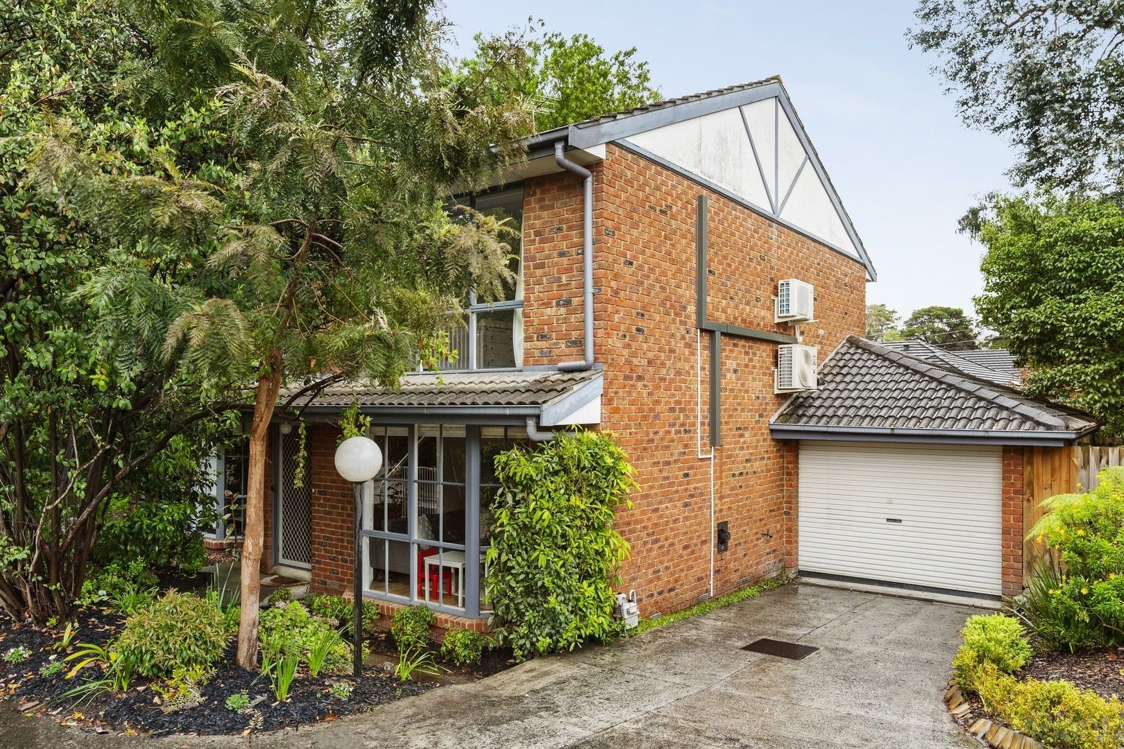 2 bedrooms Townhouse in 2/12 Sherwood Avenue RINGWOOD EAST VIC, 3135
