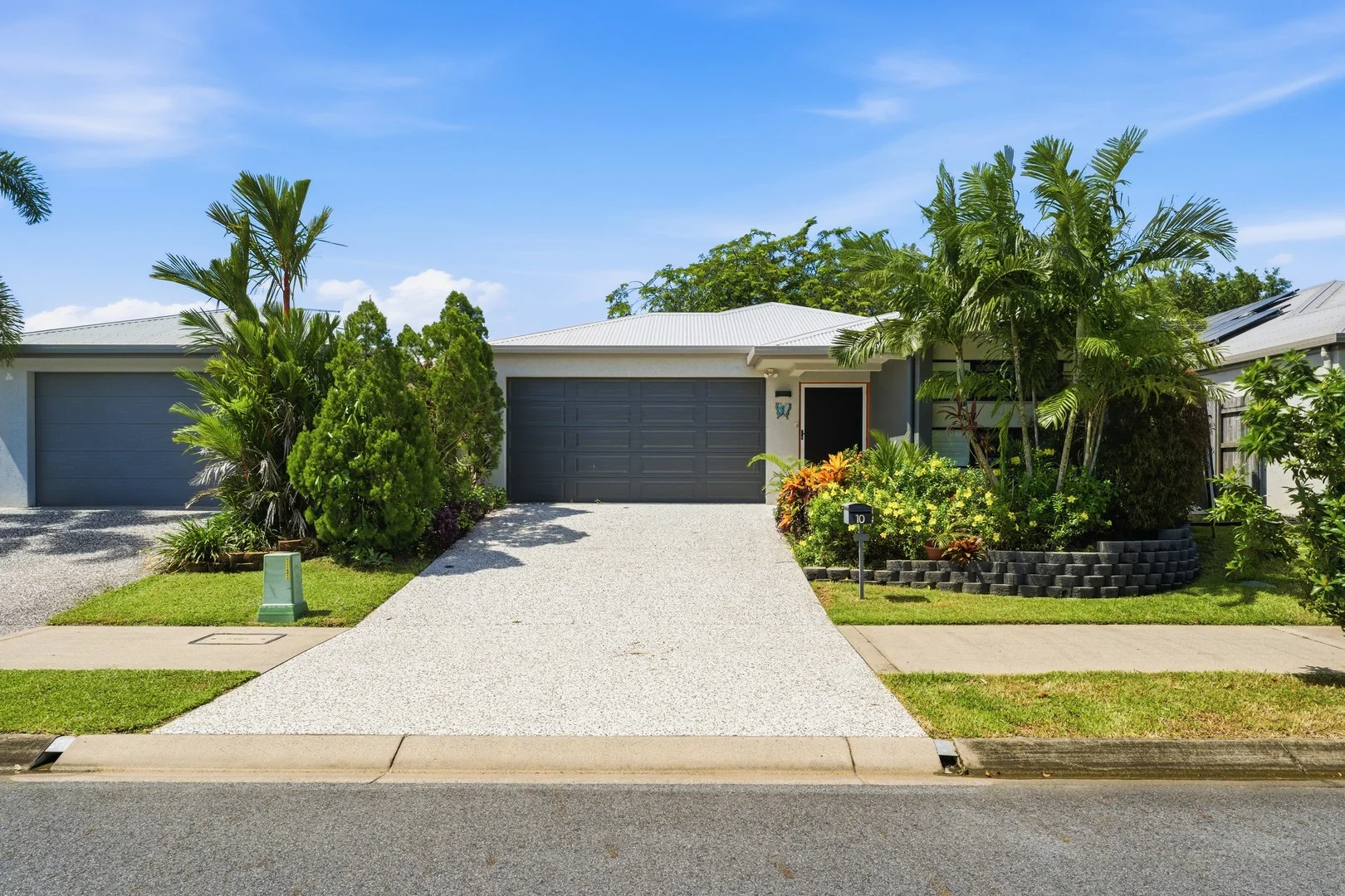 10 Seaford Entrance, Kewarra Beach QLD 4879