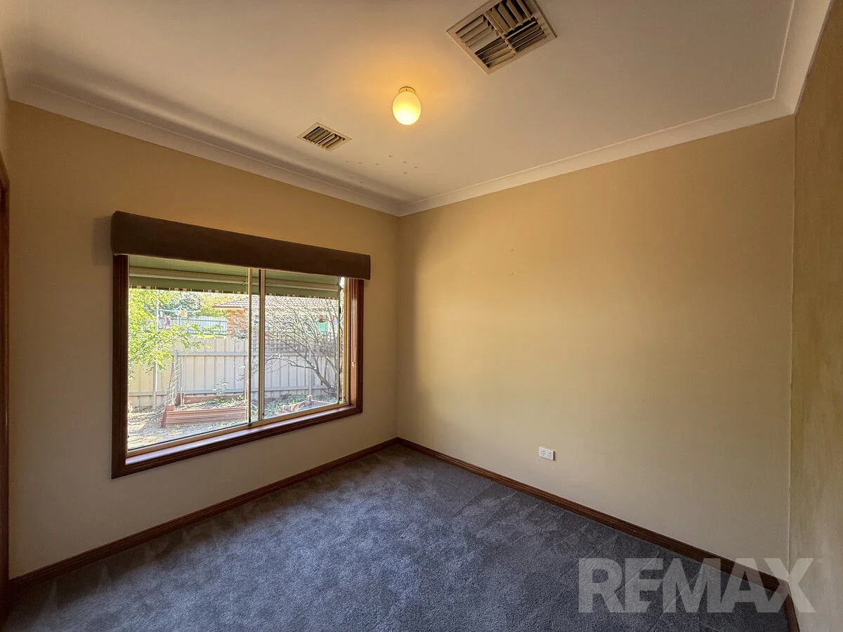 Additional image 14 of 6 Minya Place, Glenfield Park NSW 2650