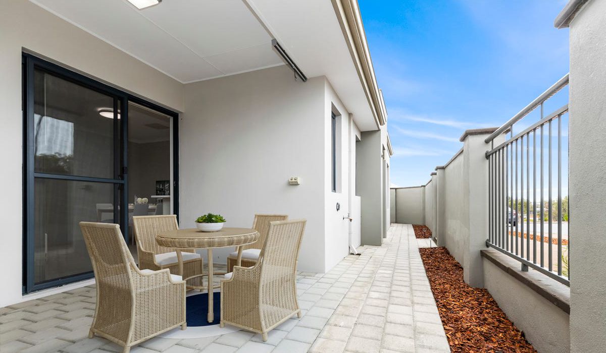 2 bedrooms Apartment / Unit / Flat in 6/89 Redstone Trail ELLENBROOK WA, 6069
