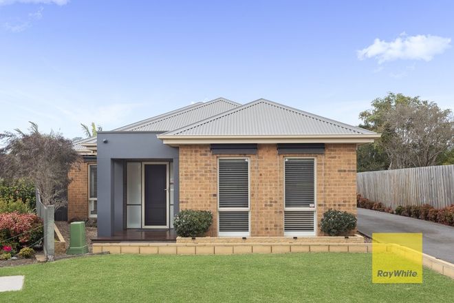 Picture of 1/17 Strathire Gardens, HAMLYN HEIGHTS VIC 3215