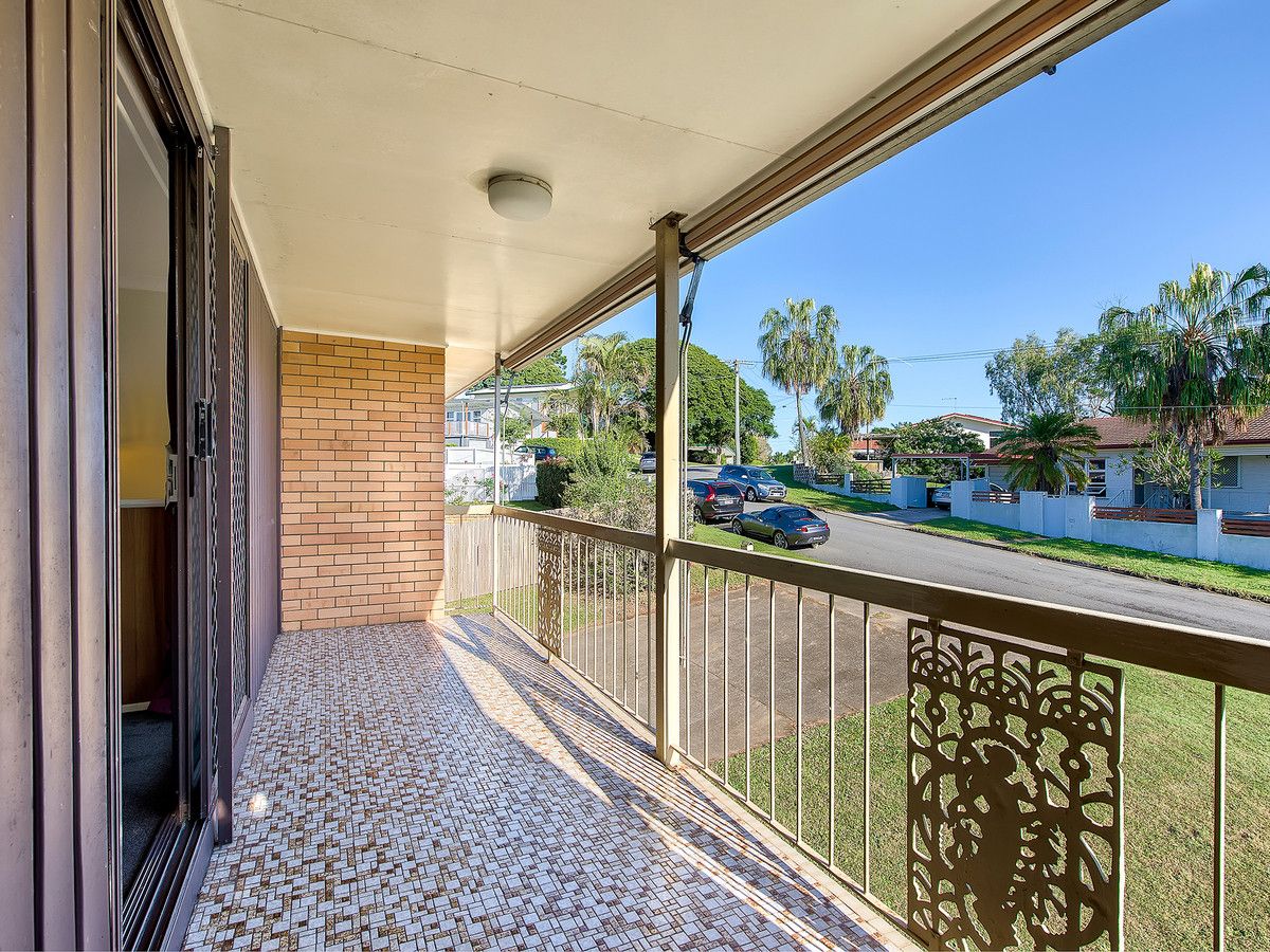 2 Viney Street, Chermside West QLD 4032, Image 1