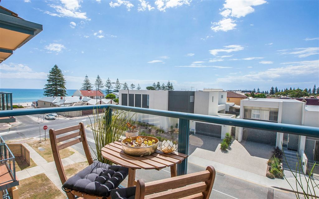 8/286 Seaview Road, Henley Beach SA 5022, Image 0