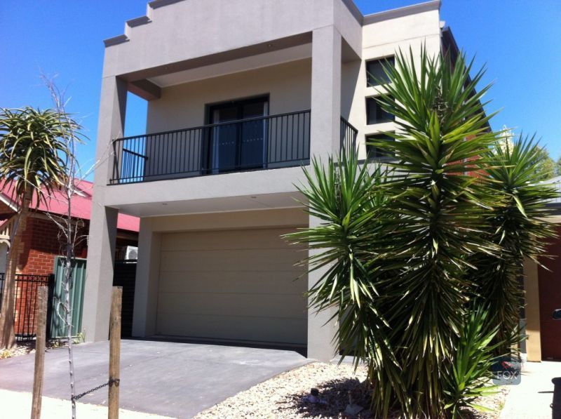 3 bedrooms House in 76 Sanctuary Drive MAWSON LAKES SA, 5095