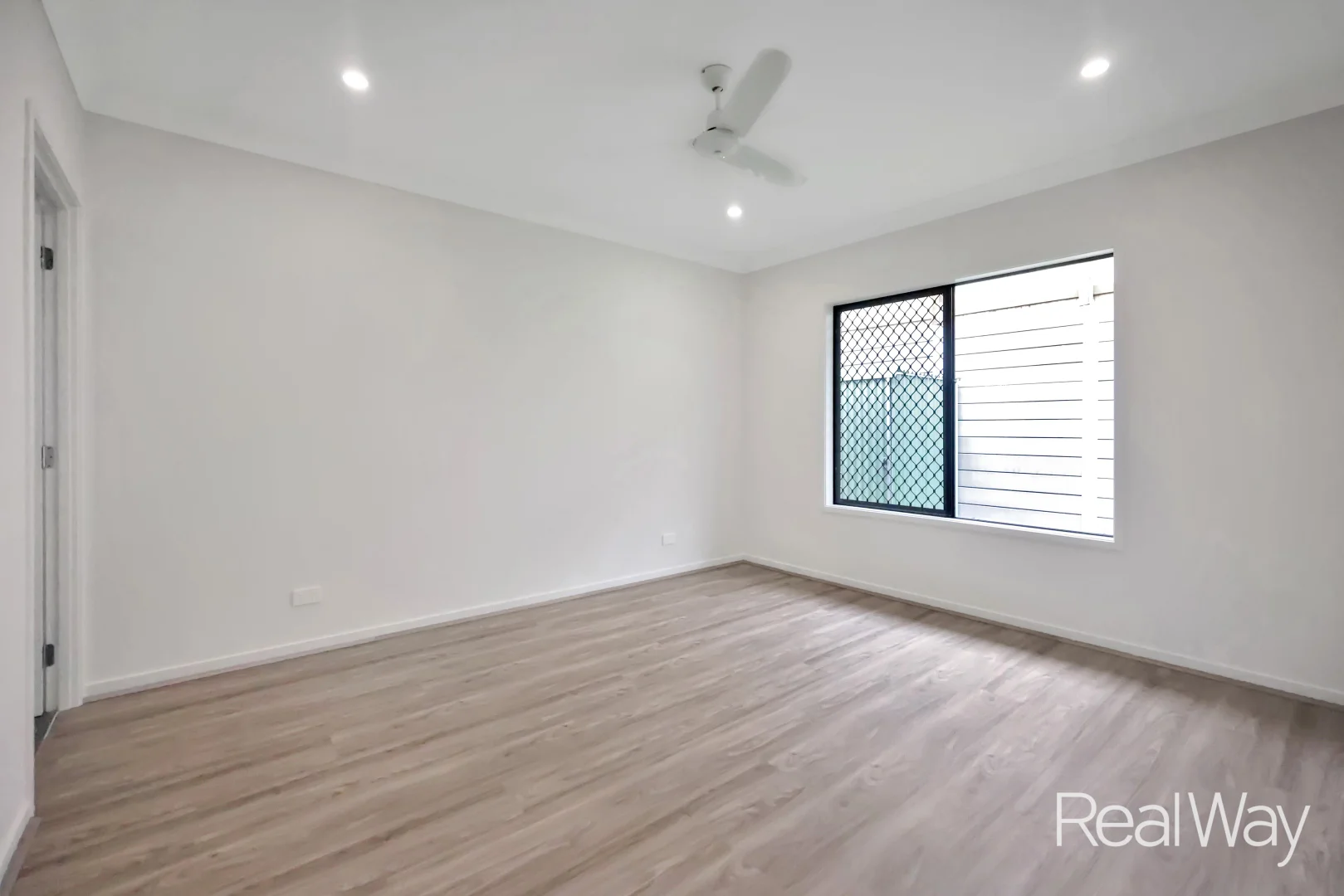 Additional image 11 of 165 Greenview Avenue, South Ripley QLD 4306