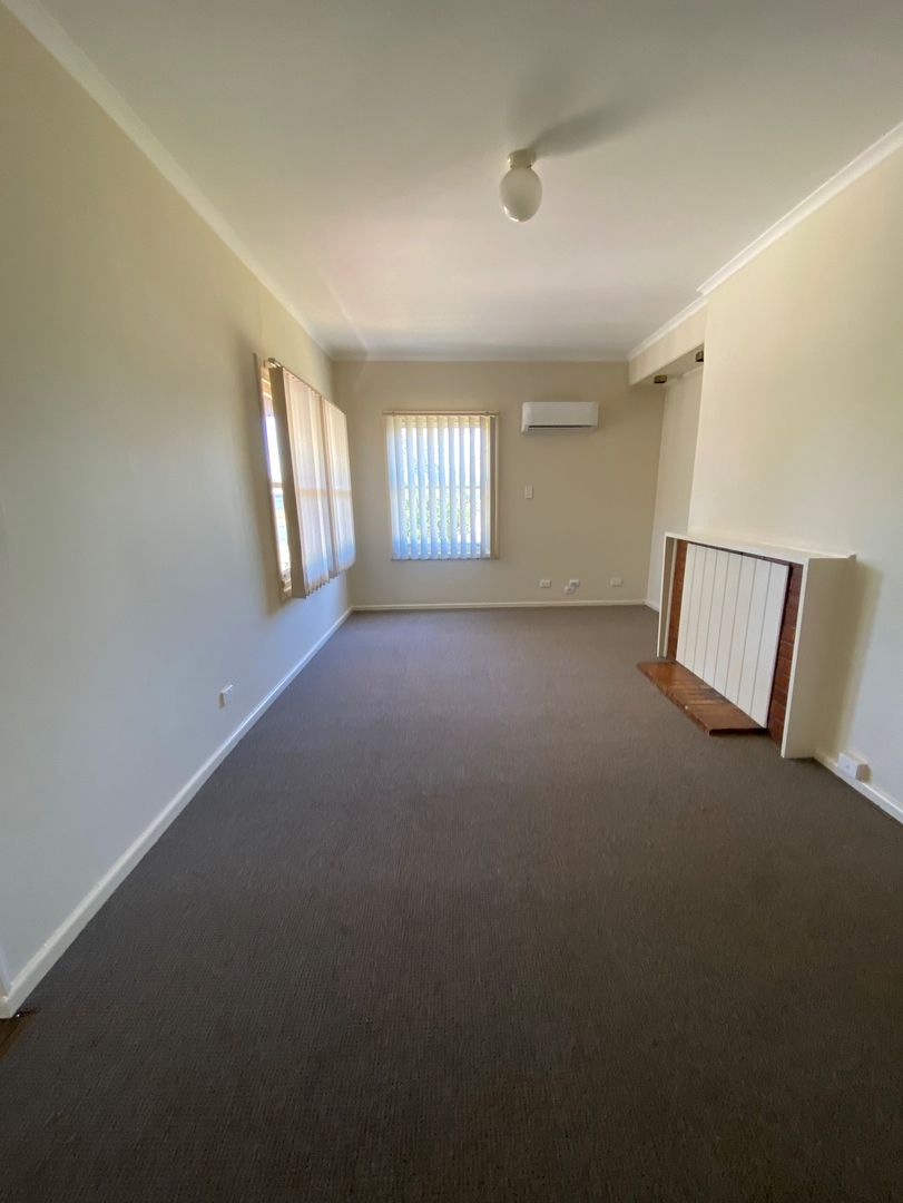 252 Midway Road, Elizabeth Downs SA 5113 House For Rent Domain