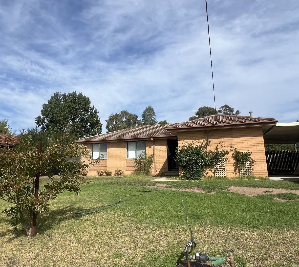 3 bedrooms House in 38 Trudewind Road WODONGA VIC, 3690