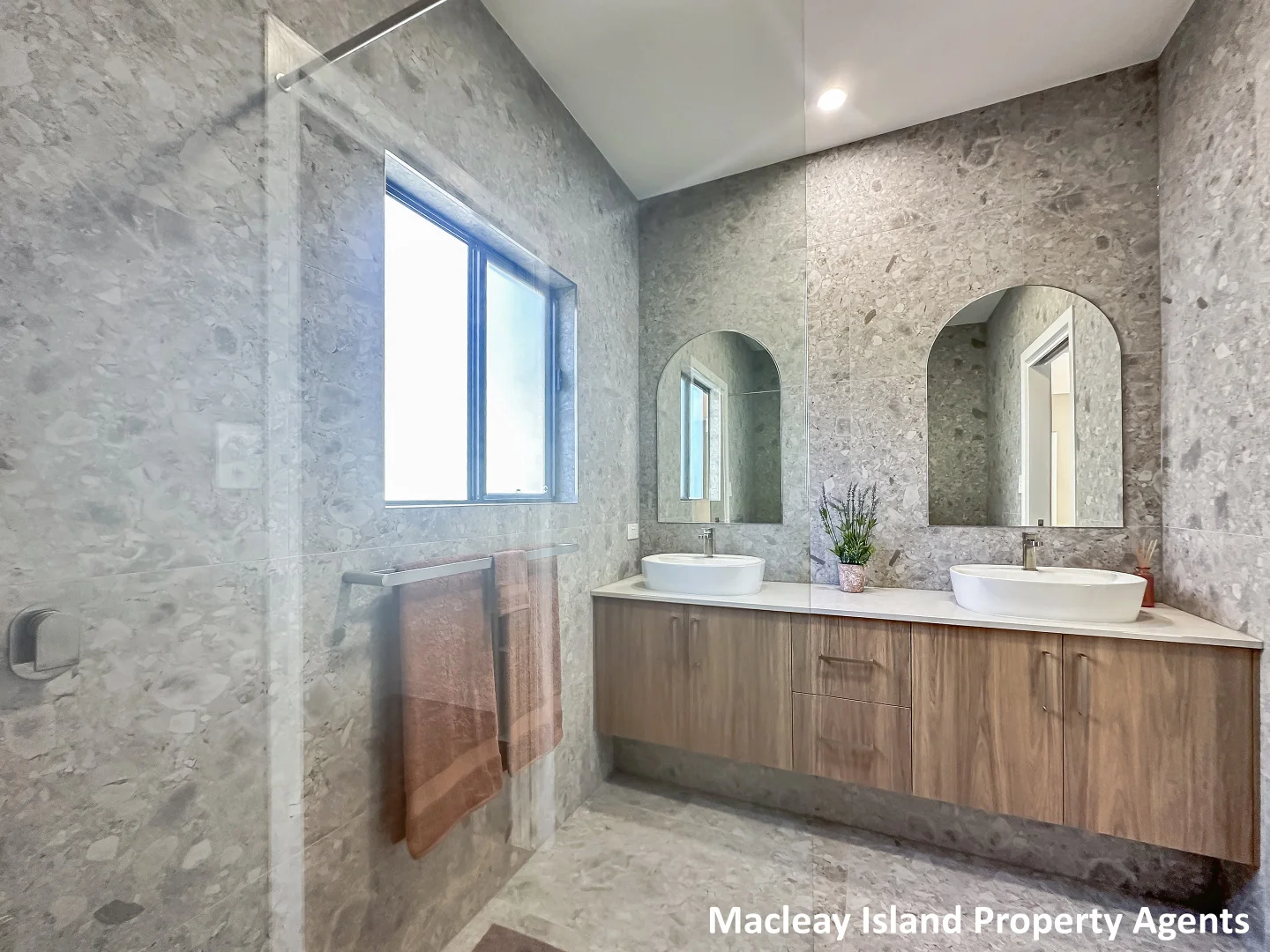 Additional image 13 of 22 President Terrace, Macleay Island QLD 4184