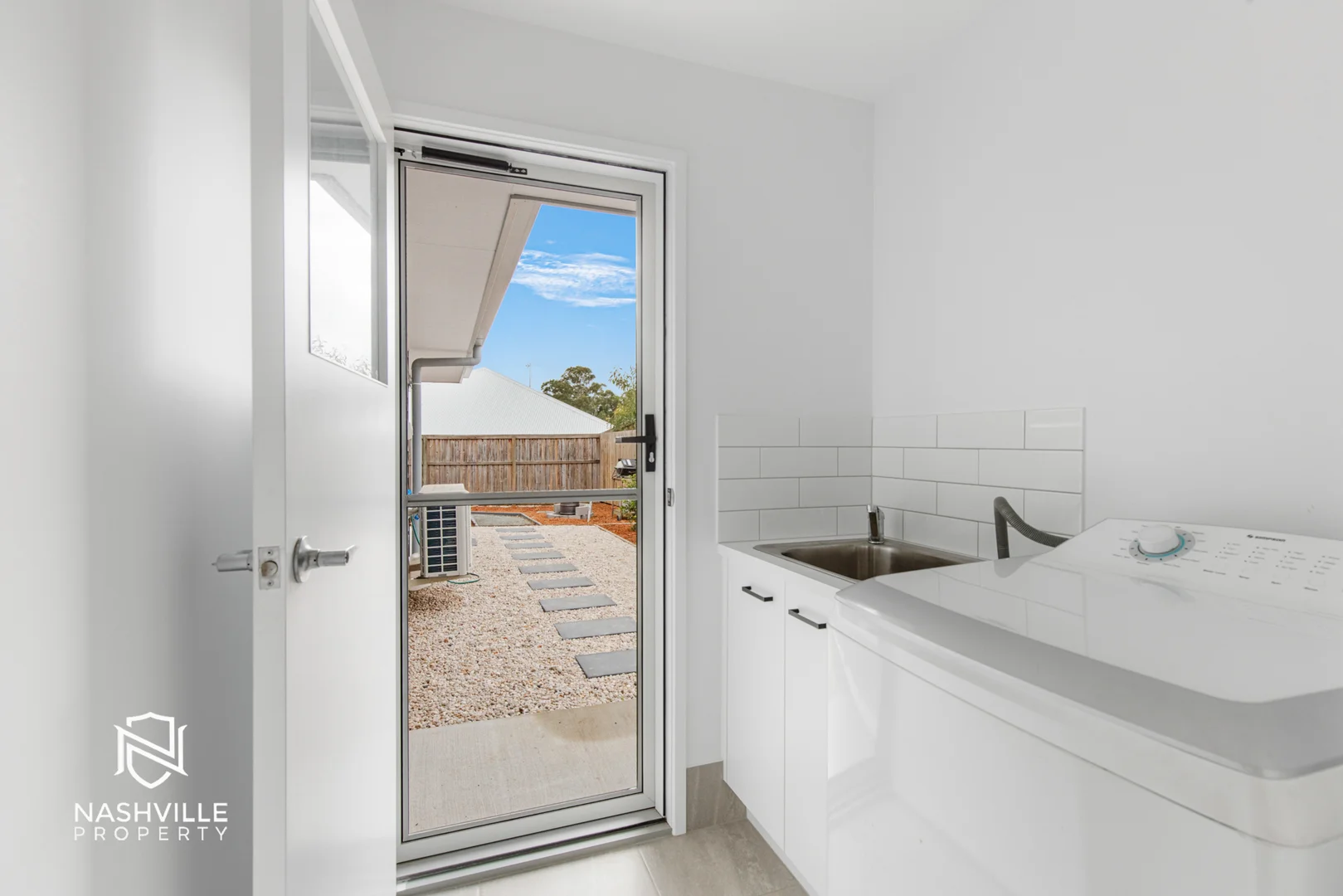 Additional image 11 of 24 Scenic Drive, Southside QLD 4570