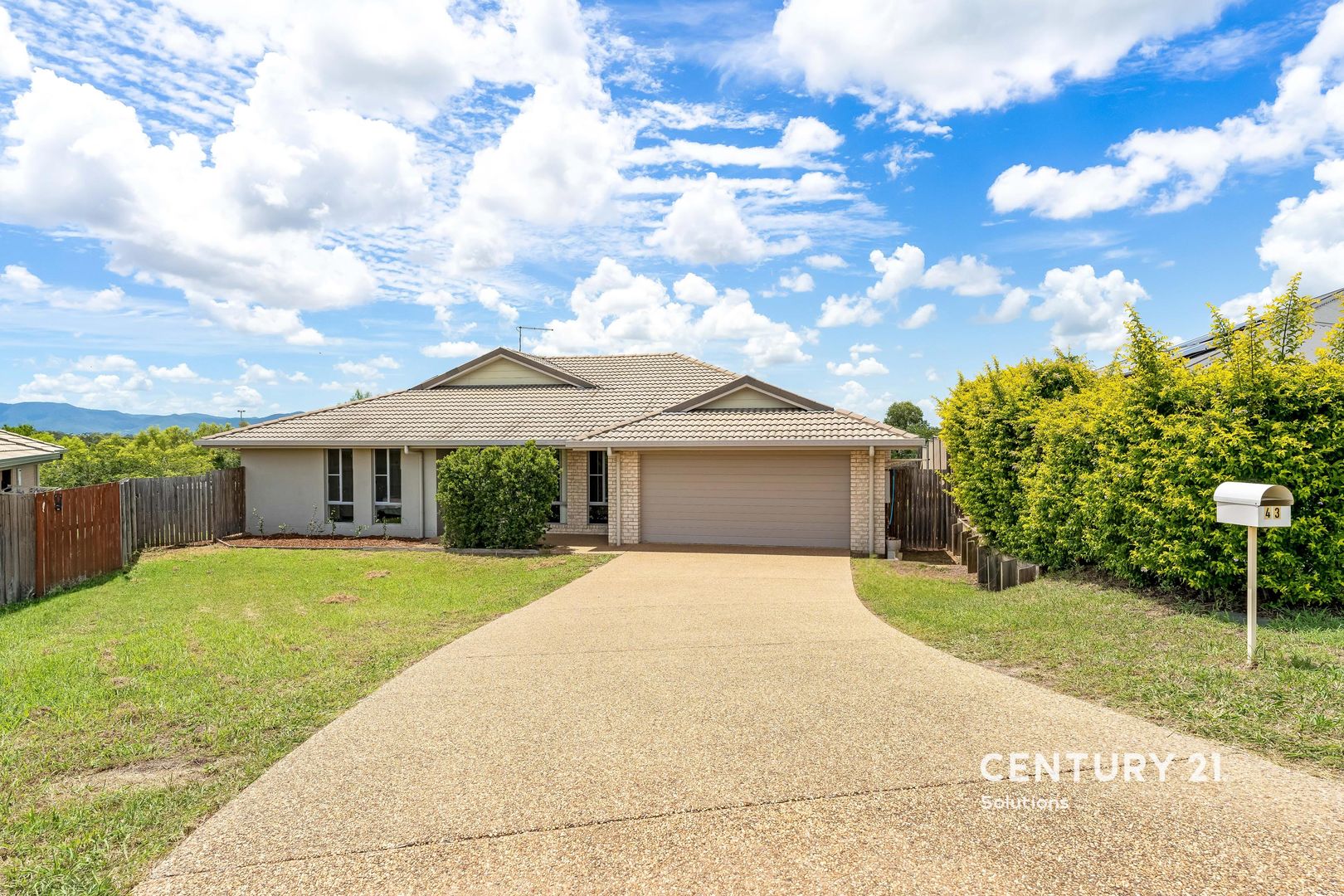 43 Burke and Wills Drive, Gracemere QLD 4702, Image 1