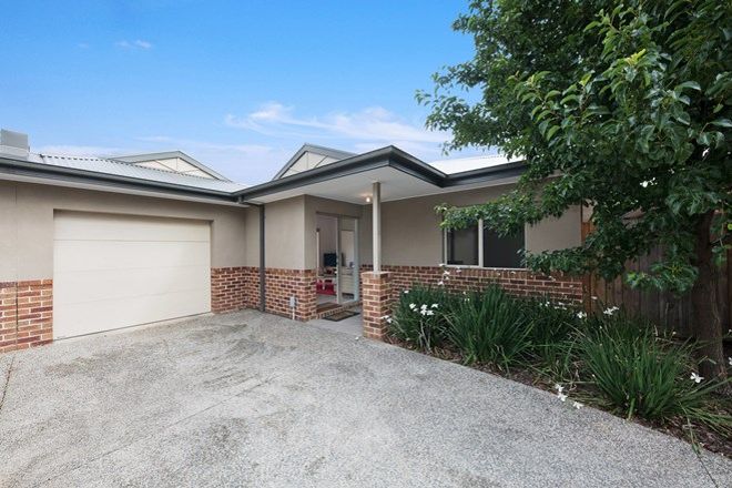 Picture of Villa 5/14-16 Rodney Street, GISBORNE VIC 3437