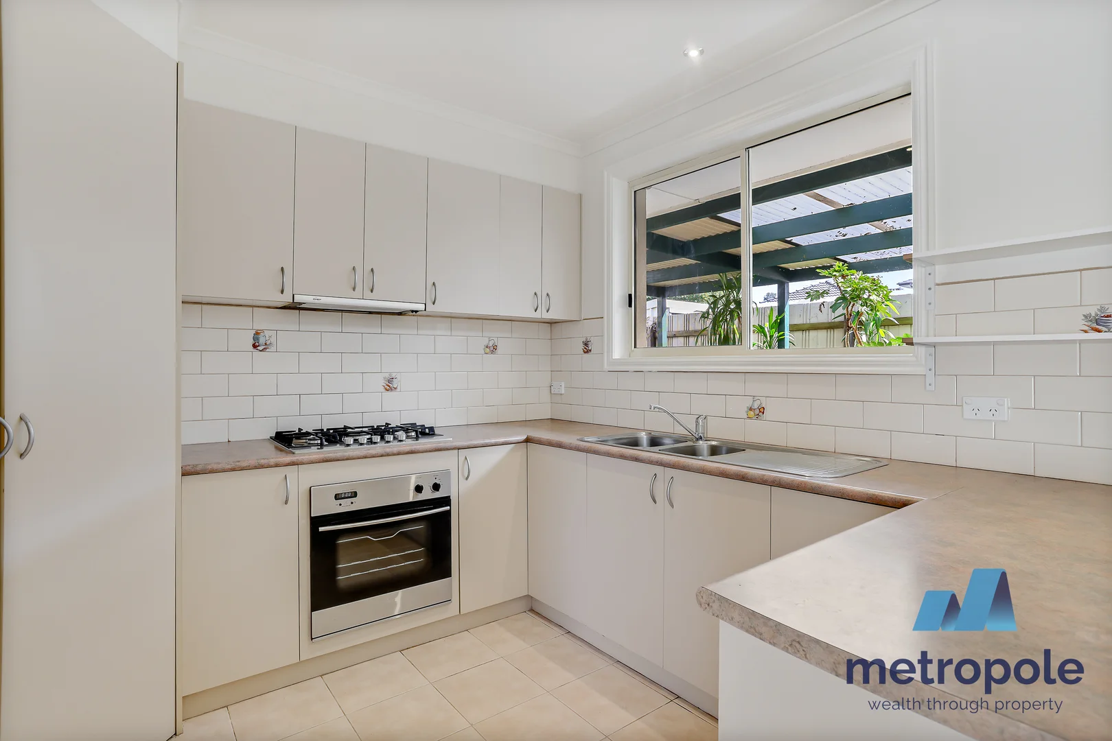 Additional image 6 of 2/29 Crookston Road, Reservoir VIC 3073