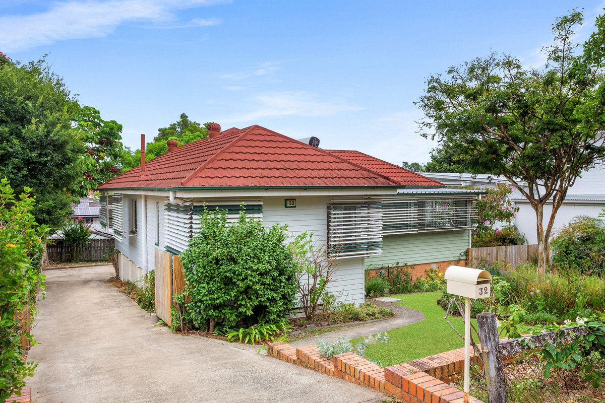 3 bedrooms House in 32 East Street CAMP HILL QLD, 4152