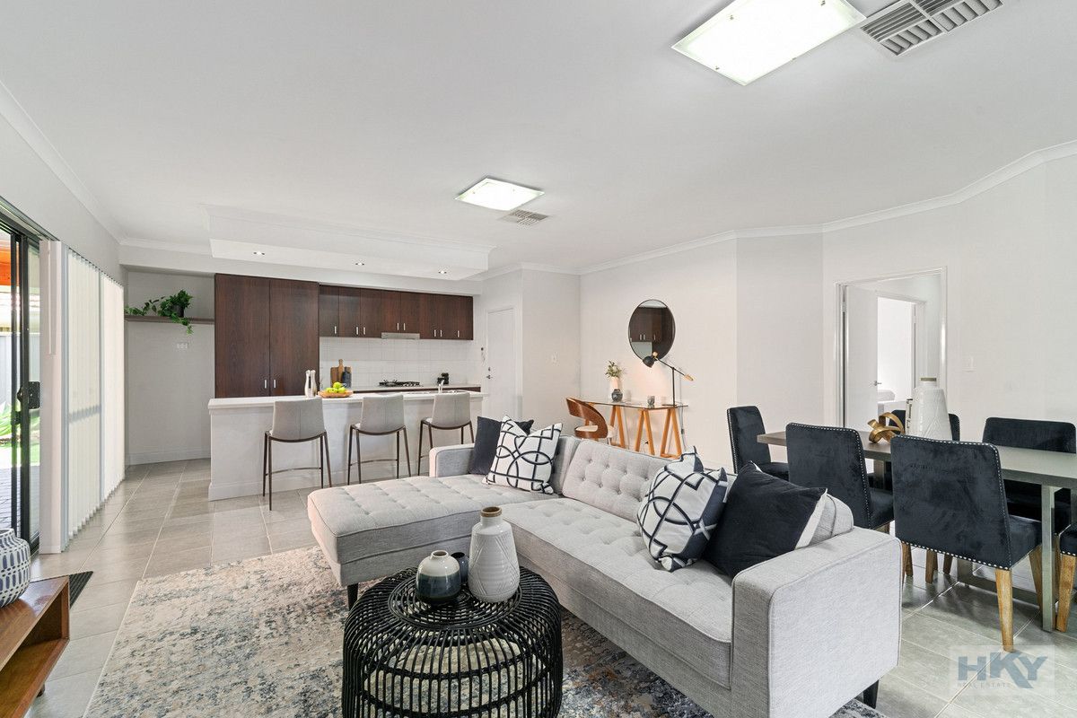 4 bedrooms House in 7 Yarwood Nook AVELEY WA, 6069