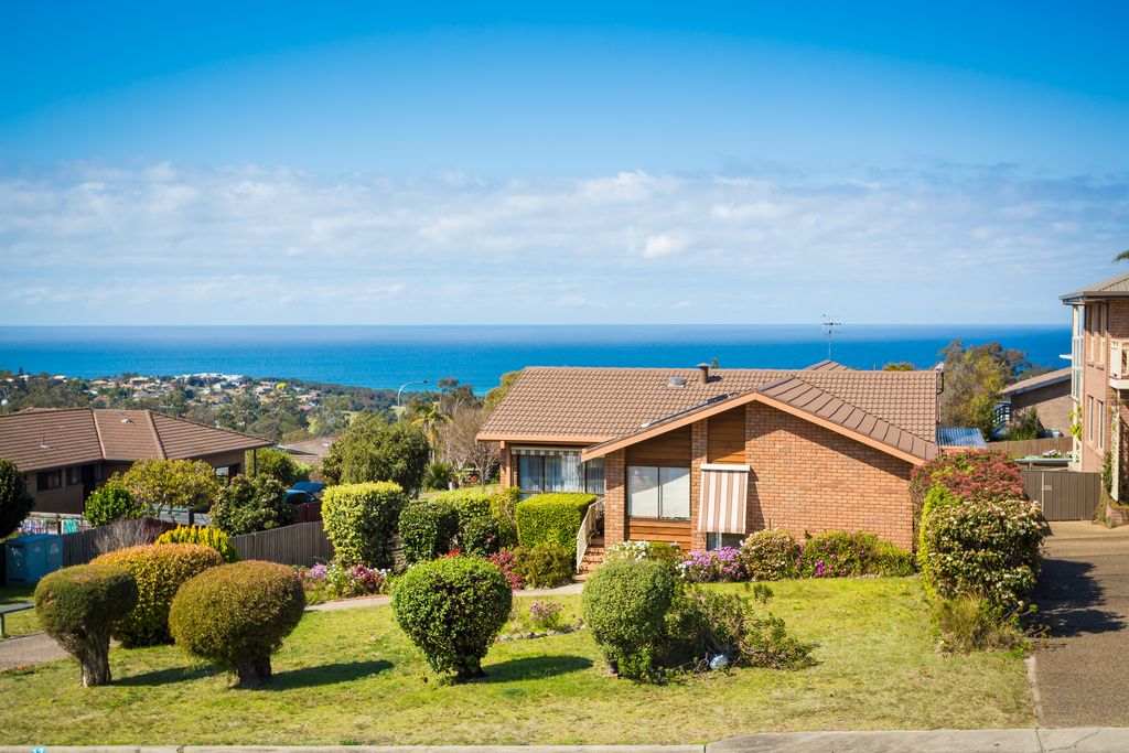 12 GOLF CIRCUIT, Tura Beach NSW 2548, Image 2