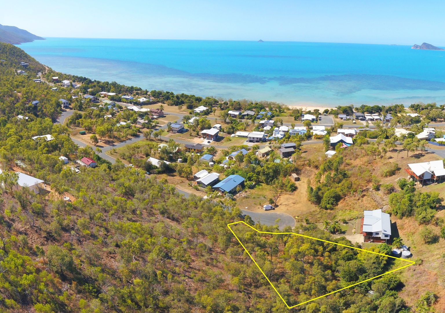 37 Rattray Avenue, Hideaway Bay QLD 4800, Image 1