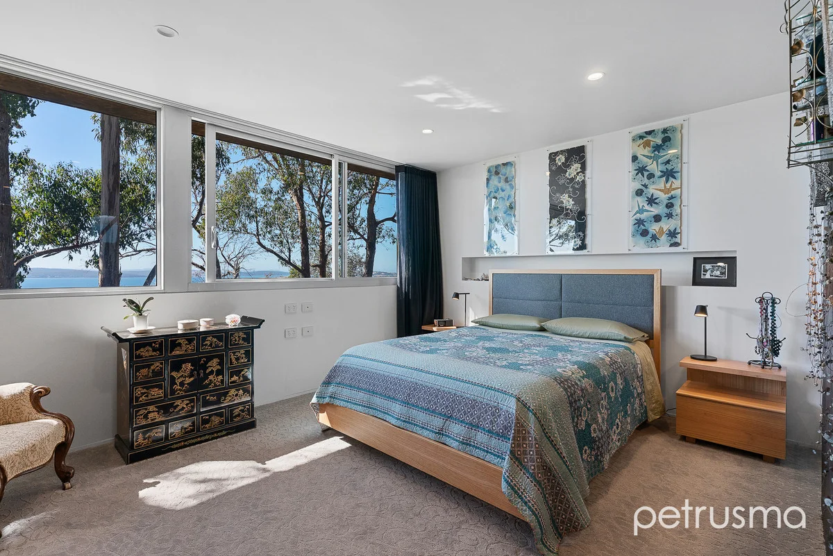 Additional image 17 of 20 Earlwood Court, Taroona TAS 7053