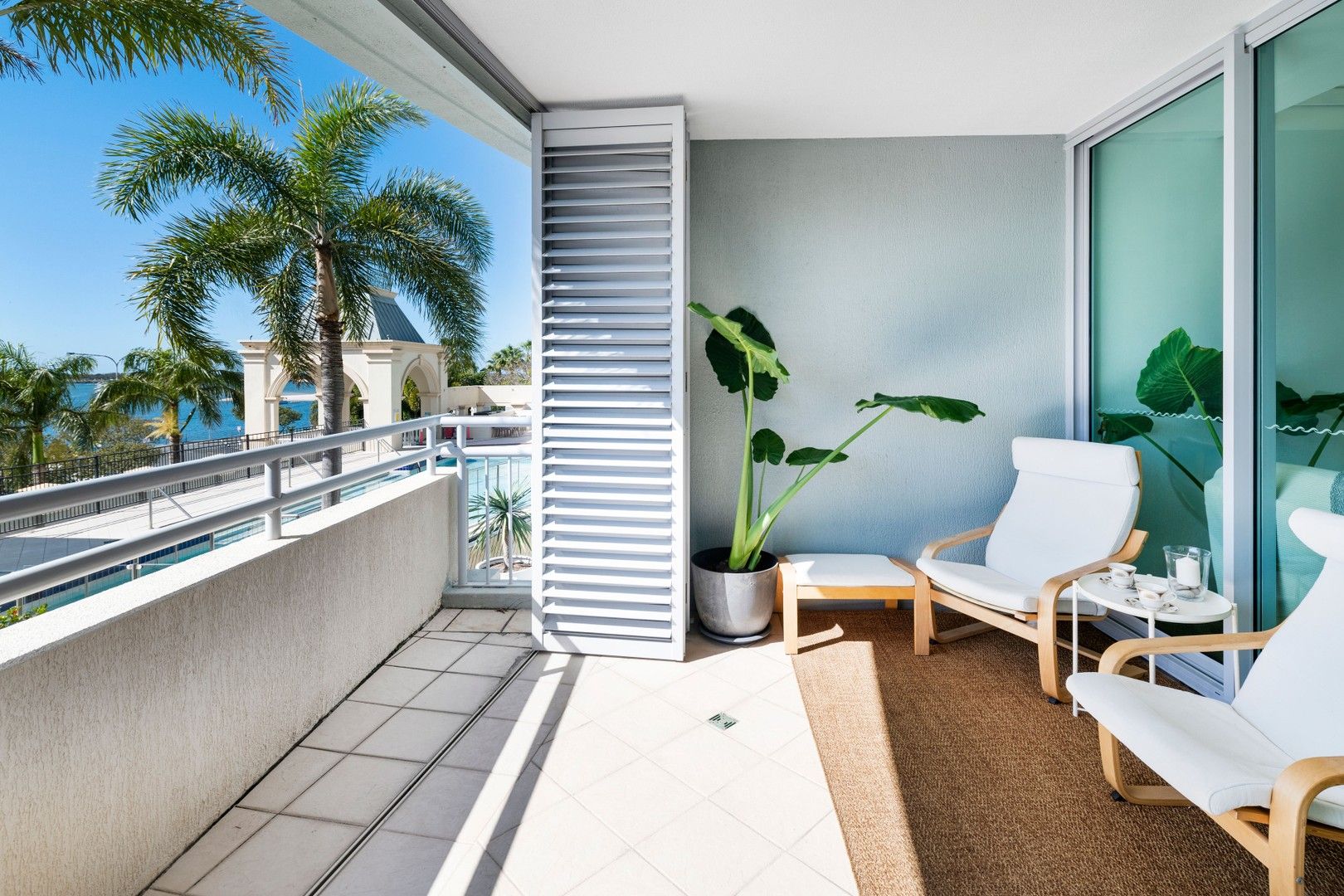 2 bedrooms Apartment / Unit / Flat in 301/360 Marine Parade LABRADOR QLD, 4215