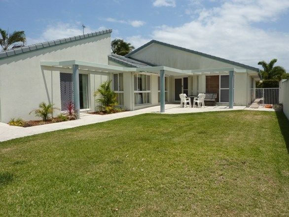 128 Sundance Way, Runaway Bay QLD 4216, Image 2