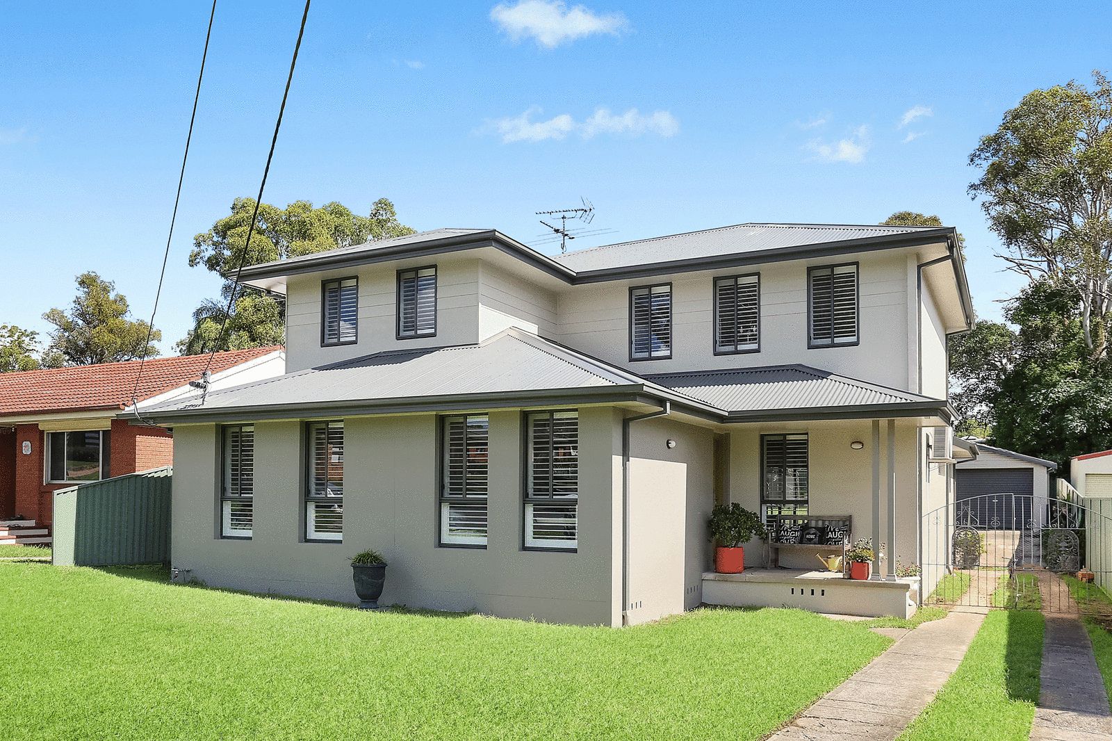 32 Abercrombie Avenue, Seven Hills NSW 2147, Image 0