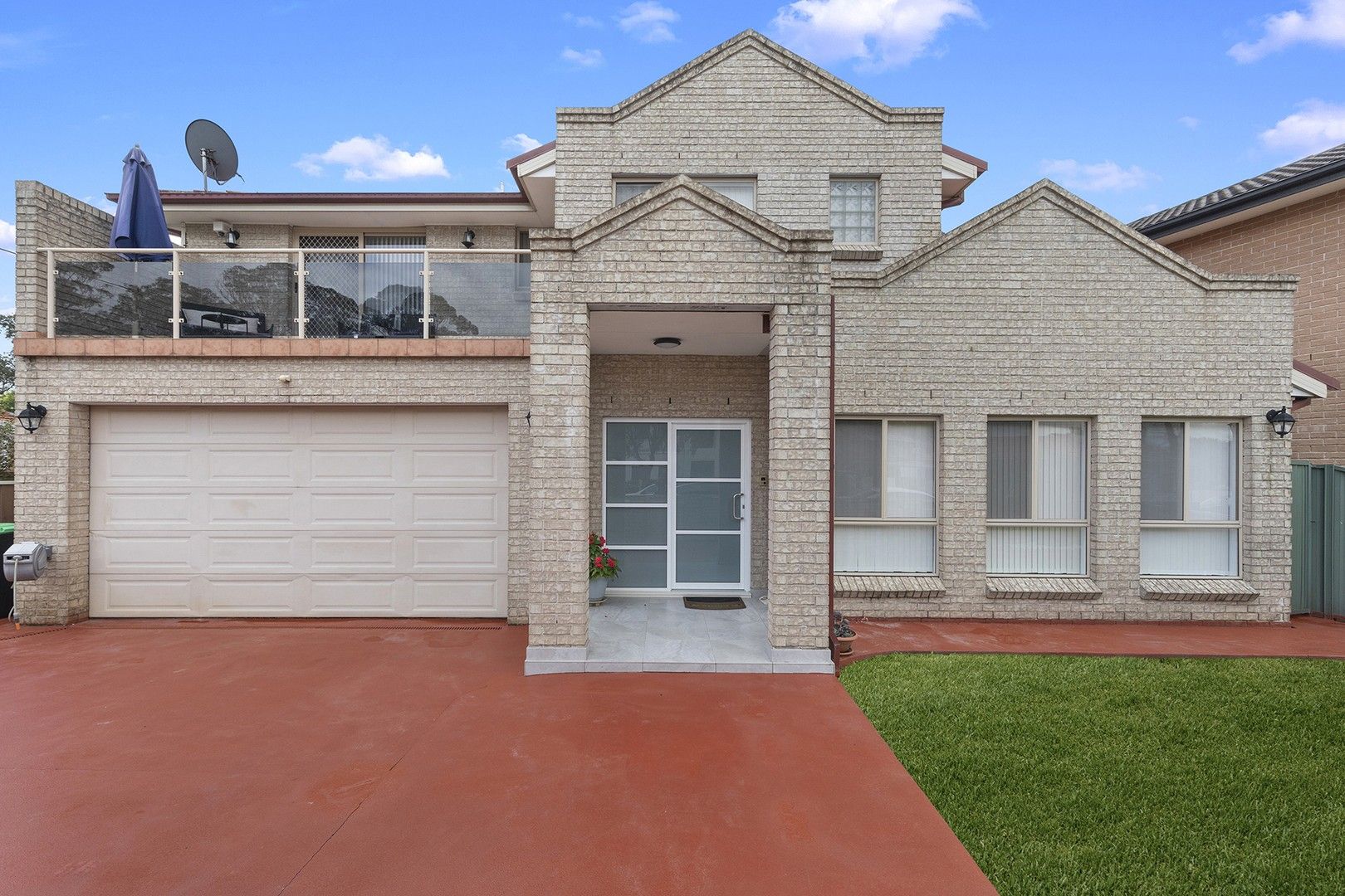 4 bedrooms House in 1B Dale Avenue LIVERPOOL NSW, 2170