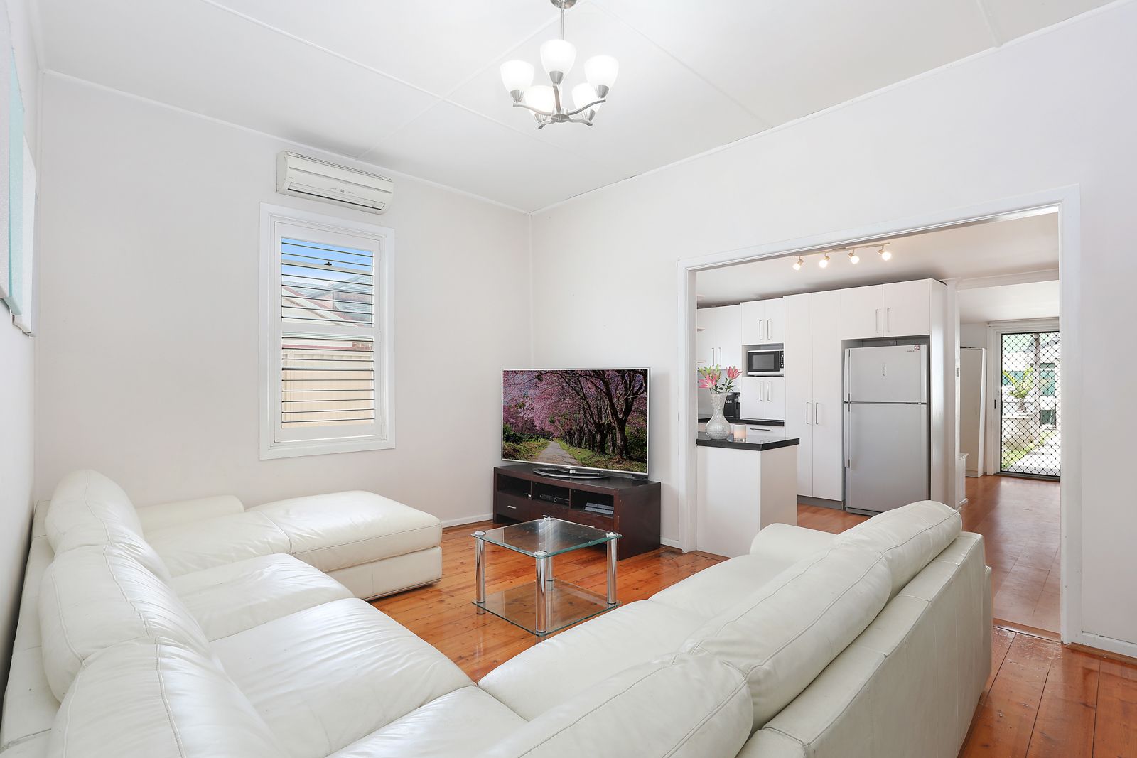 2 Frogmore Street, Mascot NSW 2020, Image 1