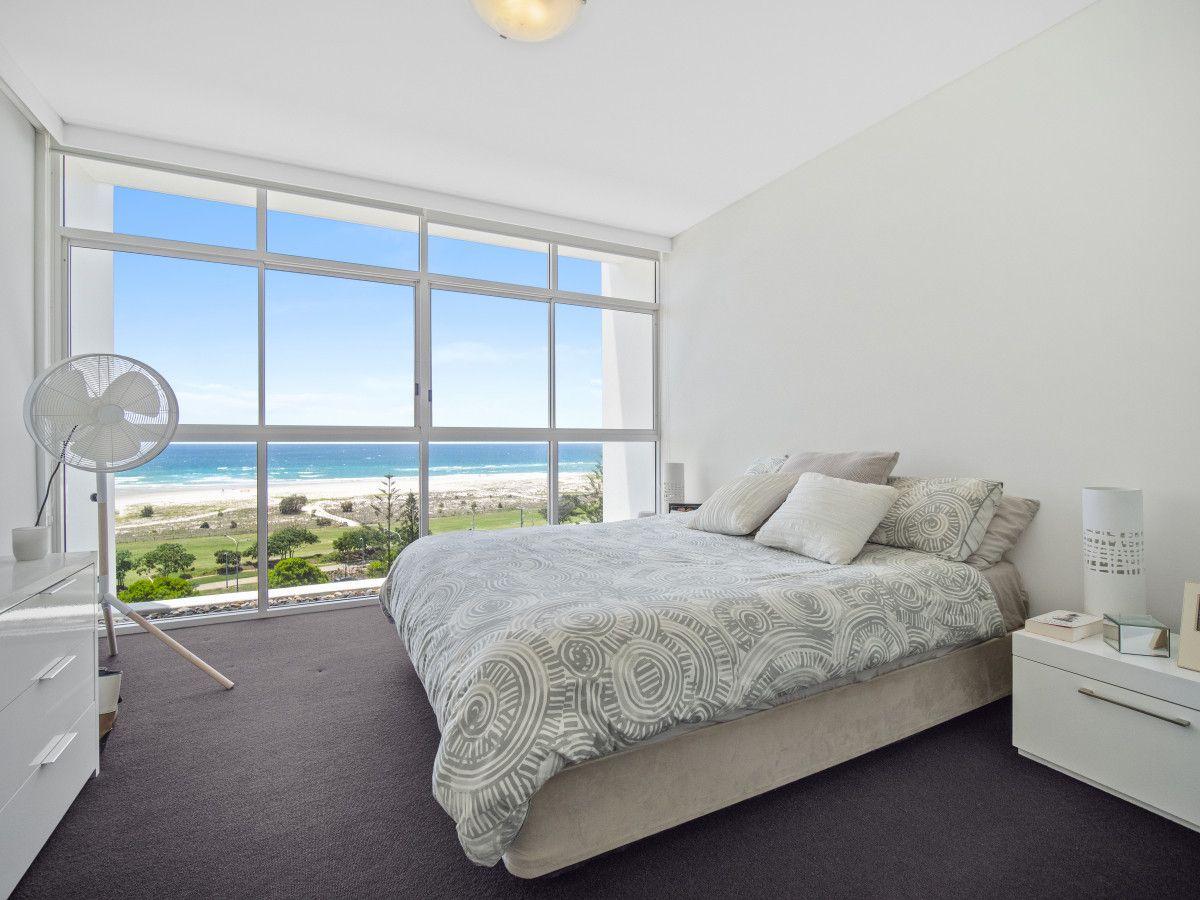 608/2 Creek Street, Coolangatta QLD 4225, Image 2