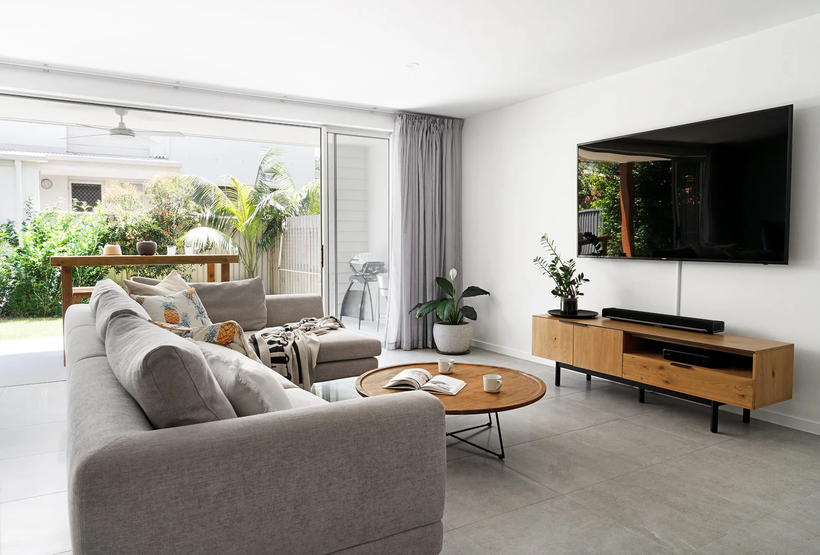 Additional image 4 of 1/4 Beelyu Street, Burleigh Heads QLD 4220