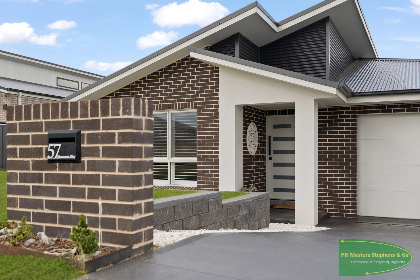 57 Stevenson Way, Orange NSW 2800