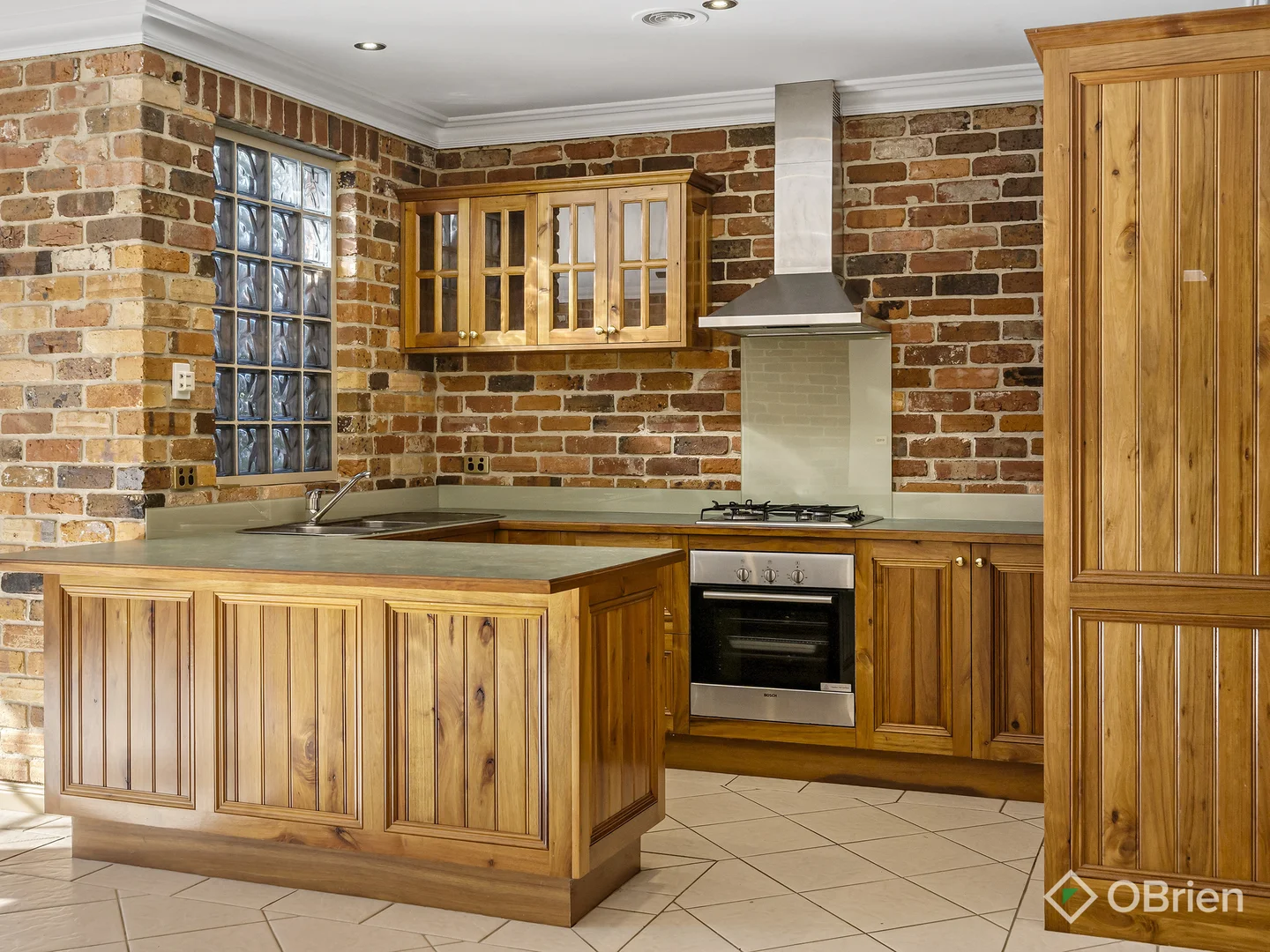 Additional image 3 of 3/37 Airlie Road, Montmorency VIC 3094