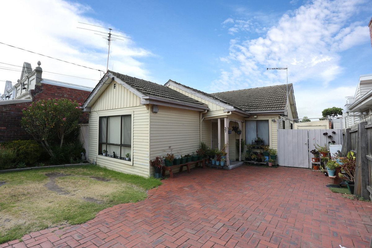 37 Benjamin Street, Sunshine Property History & Address Research Domain