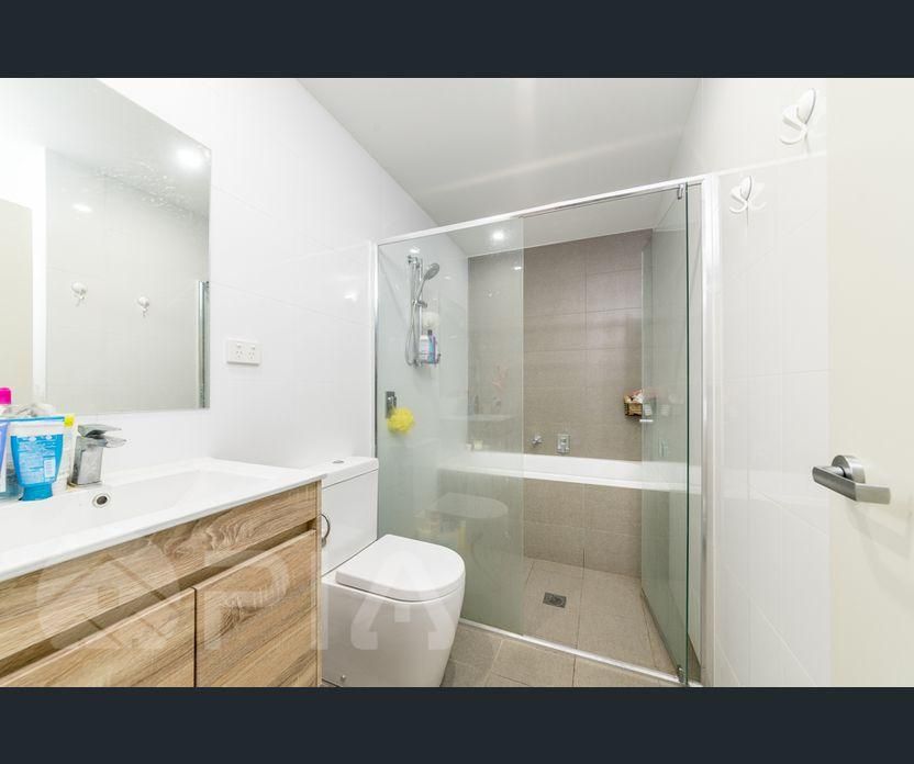 2 bedrooms Apartment / Unit / Flat in 2001/11 Hassall St PARRAMATTA NSW, 2150