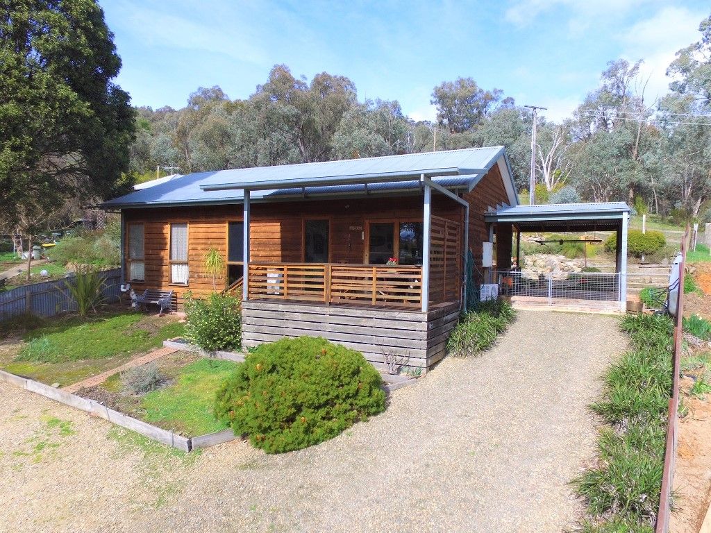 40 Halls Road, Myrtleford VIC 3737, Image 0