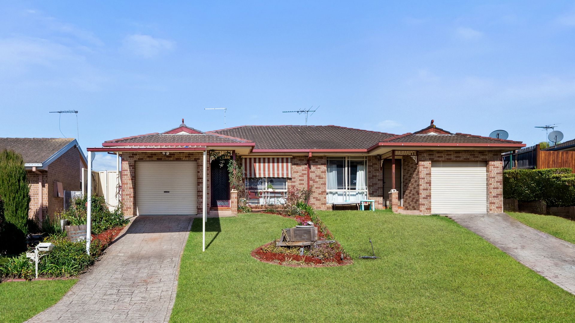 1/15 Zeppelin Place, Raby NSW 2566