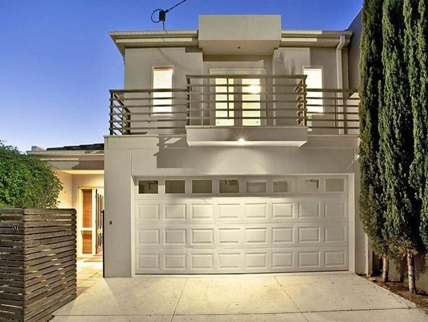 3 bedrooms House in 37 Sherbourne Street ESSENDON VIC, 3040