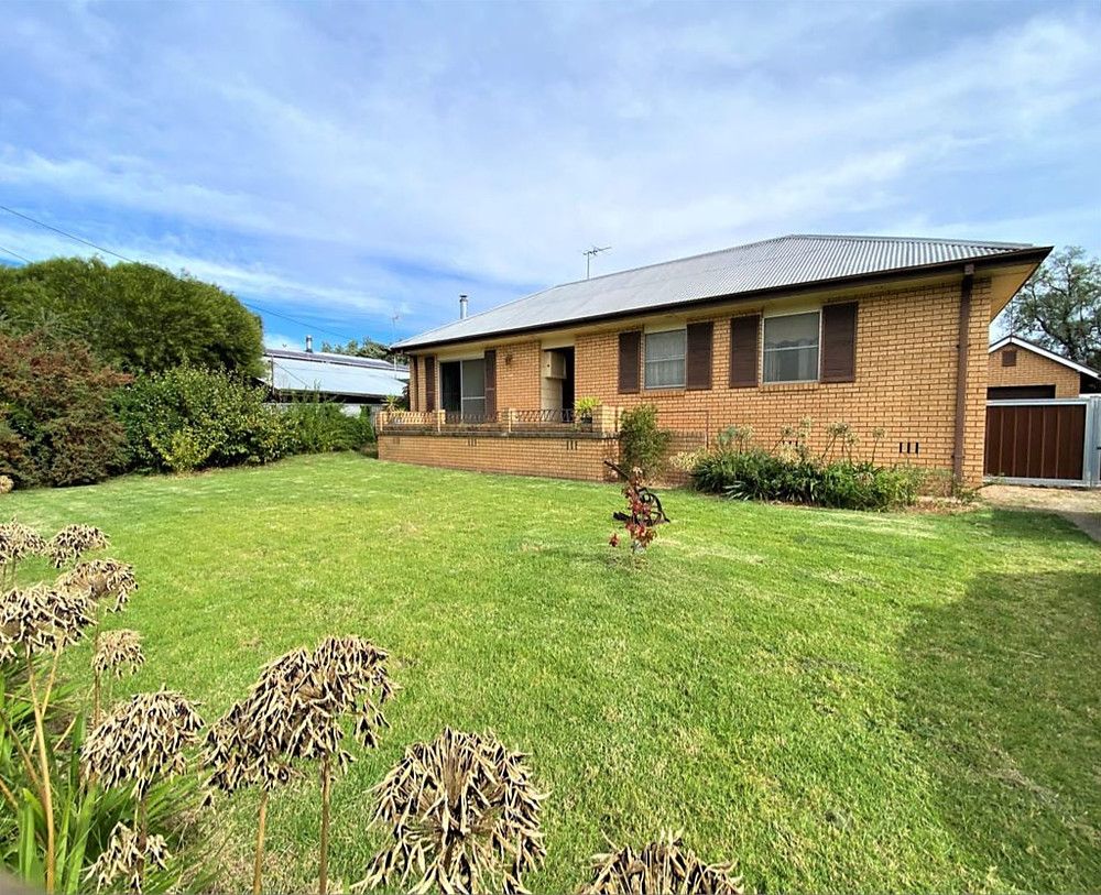 43 Murringo Street, Young NSW 2594 House For Rent Domain