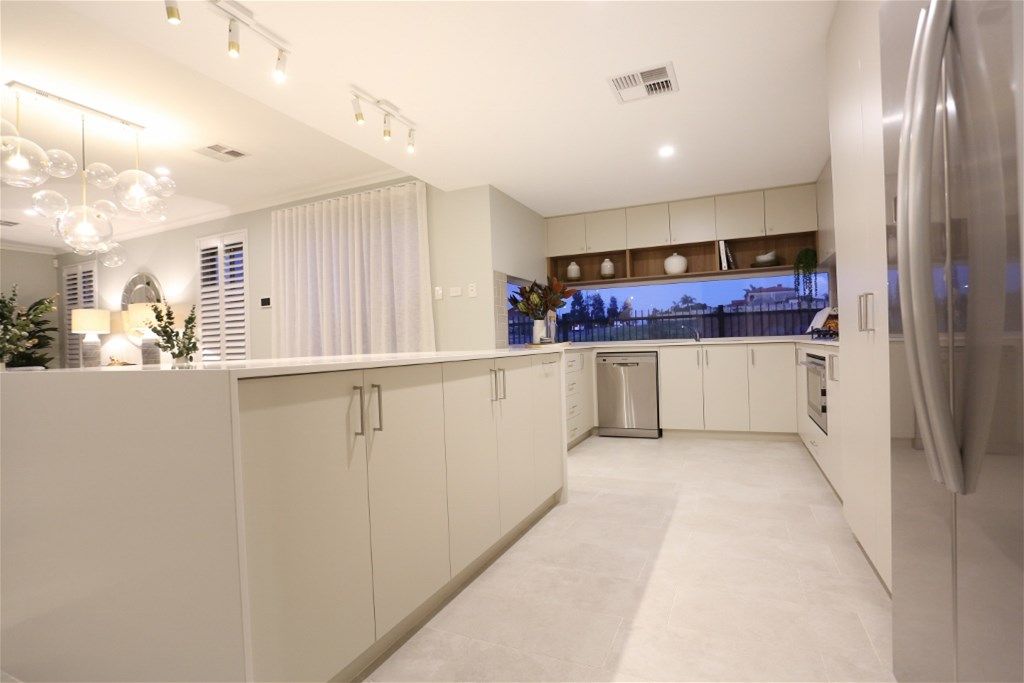 4 bedrooms New House & Land in Lot 644 Bundara Crest LAKELANDS WA, 6180