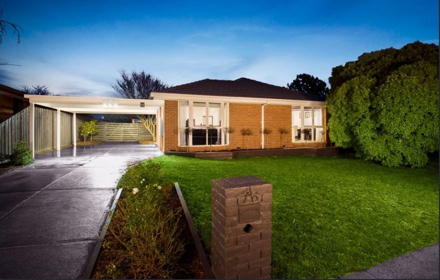 3 bedrooms House in 76 Eildon Parade ROWVILLE VIC, 3178